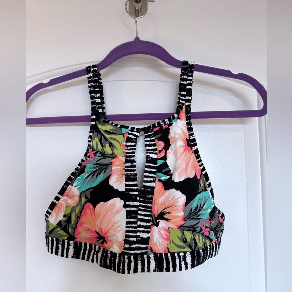 SKYE Swimwear High Neck Floral Bikini Top Size Large